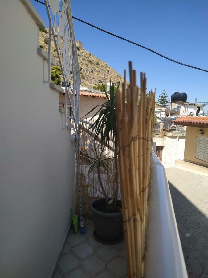 Zeus Studio On Palamidi Foothills Nafplio Exterior photo